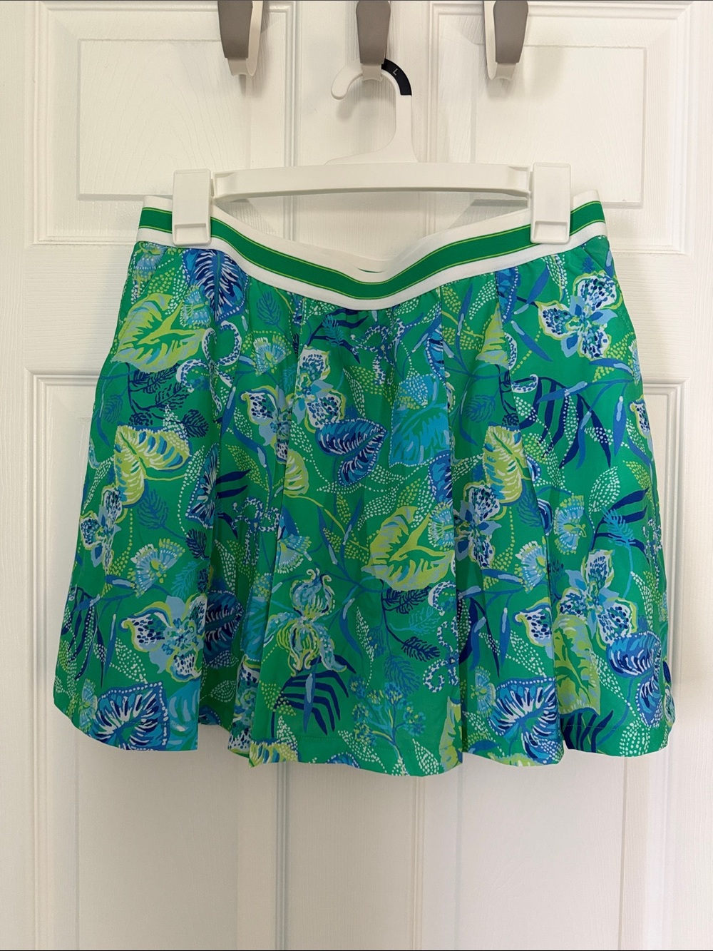 Lilly Pulitzer luxletic skort, never worn.